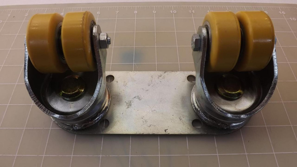 LOT OF 10 REVVO 6260515 HEAVY DUTY SWIVEL CASTER 2'' NYLON WHEELS T27718