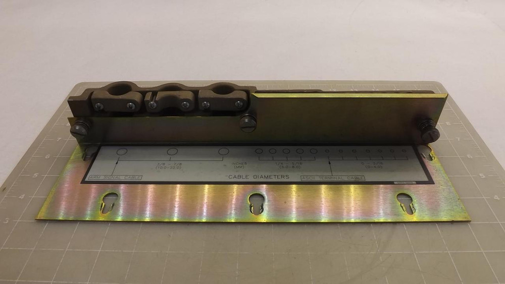 03310-00015 CABLE HOLDER T28251