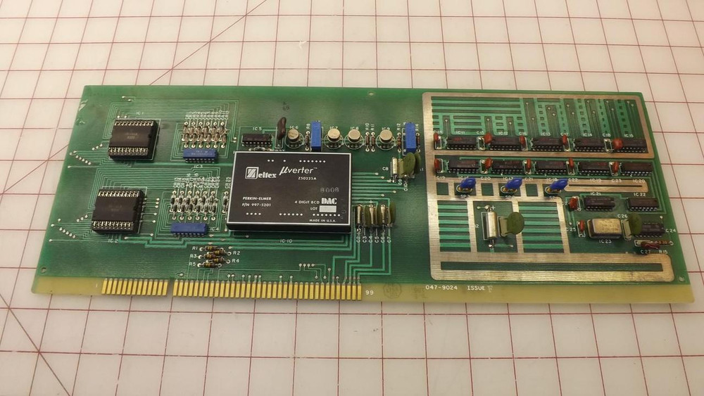 PERKING-ELMER 047-9021 047-9024 CIRCUIT BOARD T30408