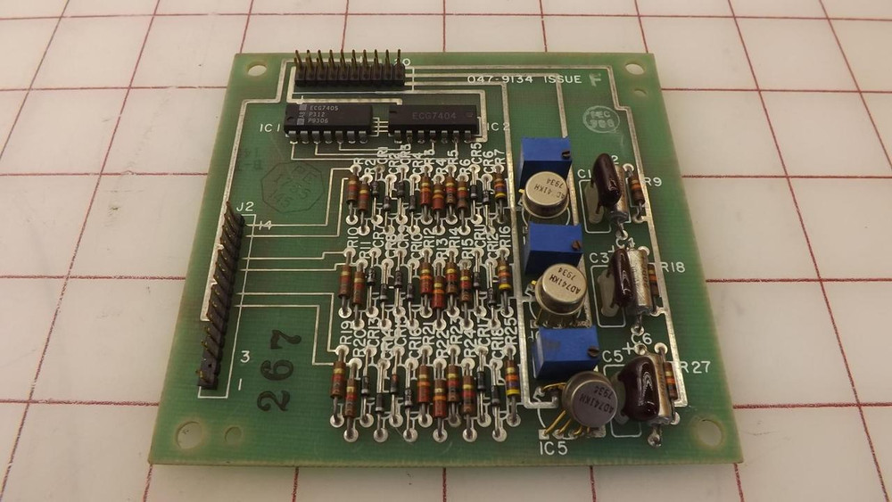 PERKING-ELMER 047-9131 047-9134 CIRCUIT BOARD T30412