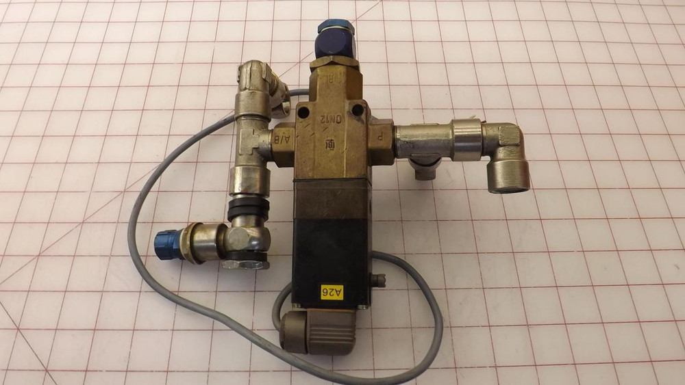 BURKERT 340-C- SOLENOID VALVE ASSEMBLY T30971