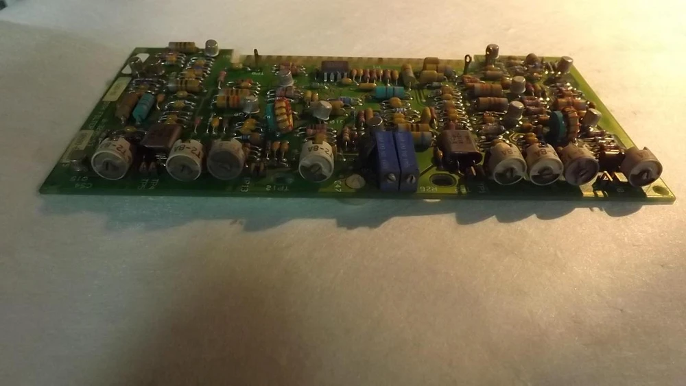 HP HEWLETT PACKARD 08590-60216 B-3205-53 BW-8820 BANDWIDTH FILTER BOARD T31015