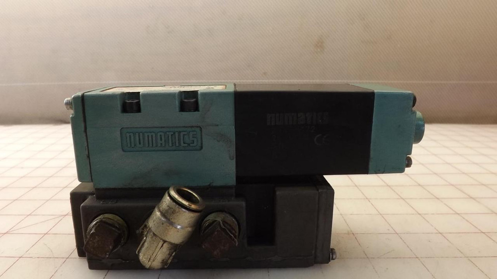 NUMATICS 152SA400M000061 225-372 SOLENOID VALVE W/ MANIFOLD T31940