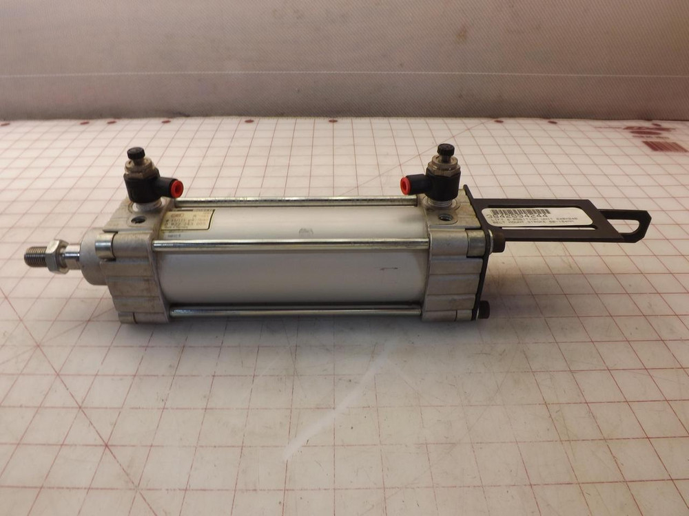 BOSCH 0822243005 3842894244 PNEUMATIC CYLINDER T33015