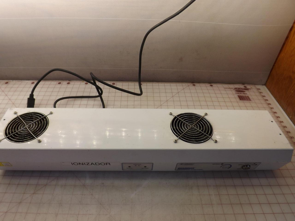 SIMCO GUARDIAN CR2000 4008729 IONIZING AIR BLOWER T34822