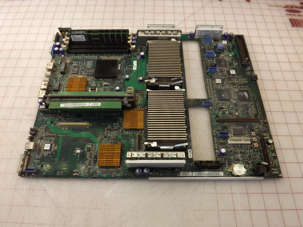 DELL CN-0J3014-69702-3B8-1096 MOTHER BOARD T35205