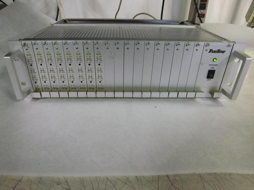 TRUETIME 560-138 DISTRIBUTION AMPLIFIER T36278