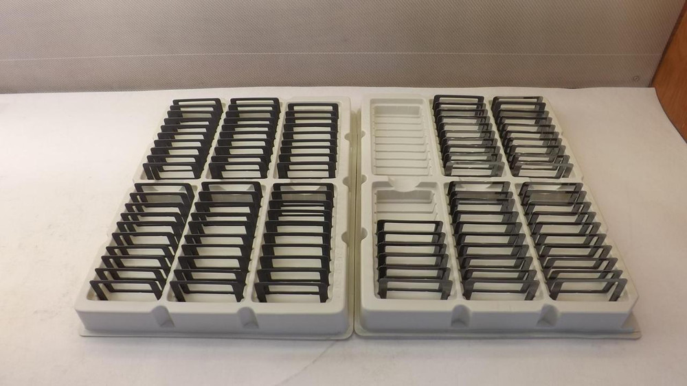 LOT OF 100 040-004323 CEL PHONE SILVER COLOR FRAMES T26436