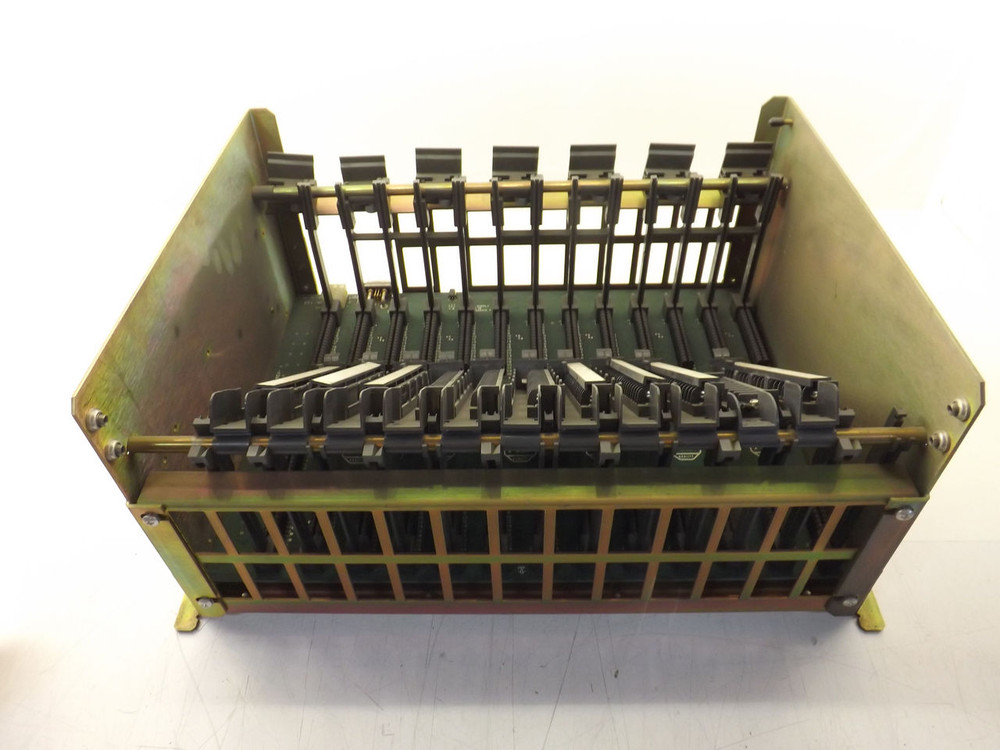 ALLEN BRADLEY 1771-A3B 12 SLOT I/O CHASSIS T40055