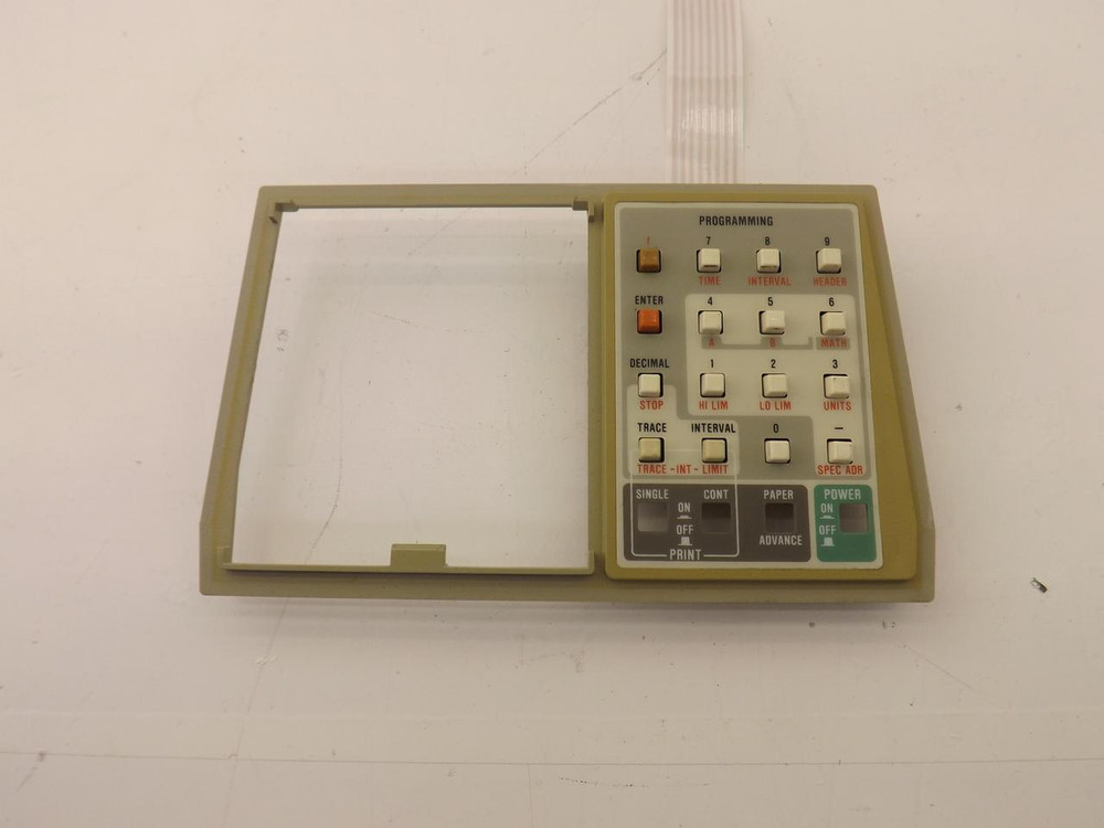 HP HEWLETT PACKARD 2030A-3002 HP8663A SYNTHESIZED SIGNAL GENERATOR FRONT PANEL T41006