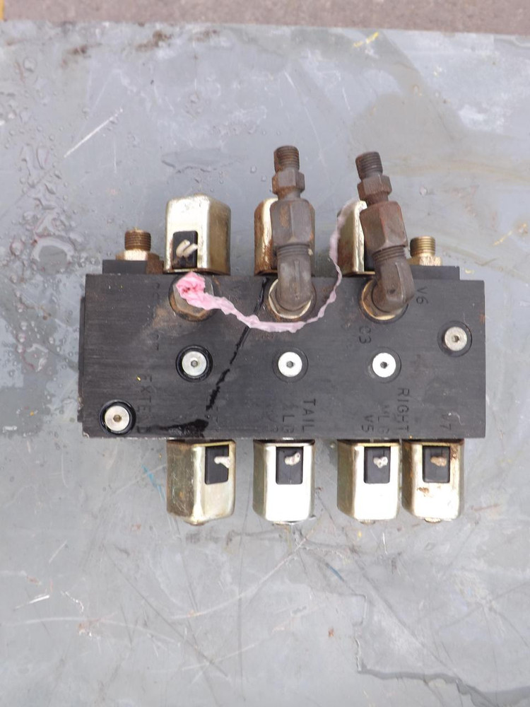 DELTA POWER HYD SIKORSKY 86060027 70700-81901-101 HYDRAULIC VALVE ASSEMBLY T44960