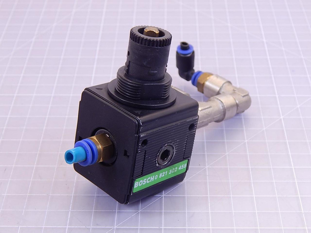 Bosch 0 821 302 458 Pneumatic Regulator T95104 For Sale