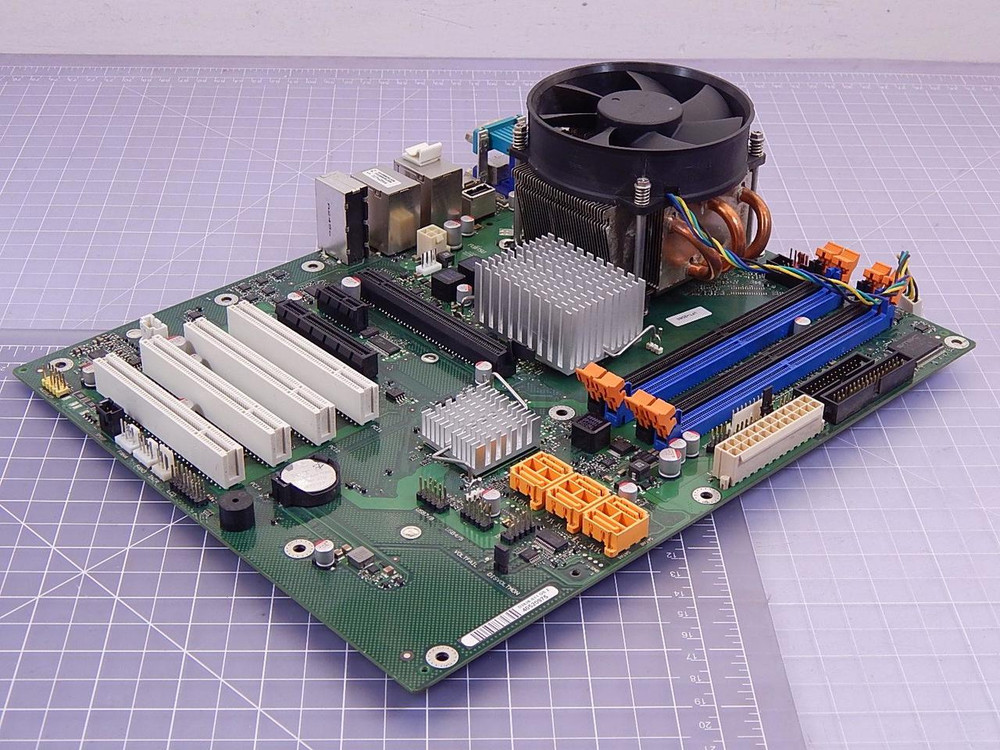 W26361-W1962-Z2-02-36 Motherboard T97769 For Sale