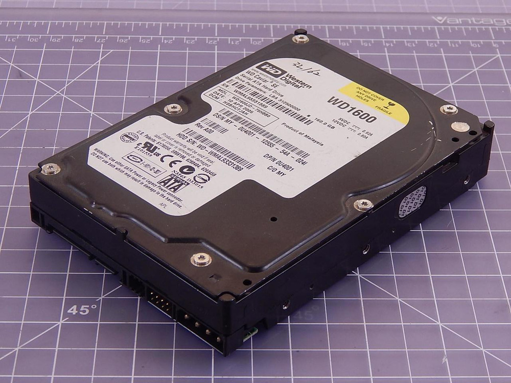 Western Digital WD1600YS Serial ATA Hard Drive 160.0 GB T98161 For Sale