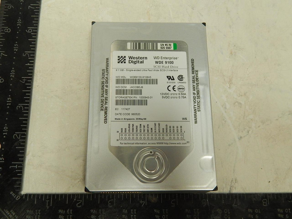 Lot of 20 Western Digital WDE 9100, WDE9100-9108A5 SCSI Hard Drive 9.1 GB For Sale