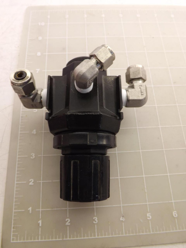LOT OF 3 ARO R27231-120 A9149 AIR REGULATOR T47374