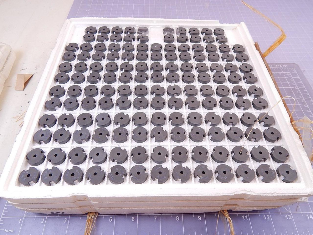 Lot of 500 F013363-002, 013363-002 Ferrites T99194 For Sale