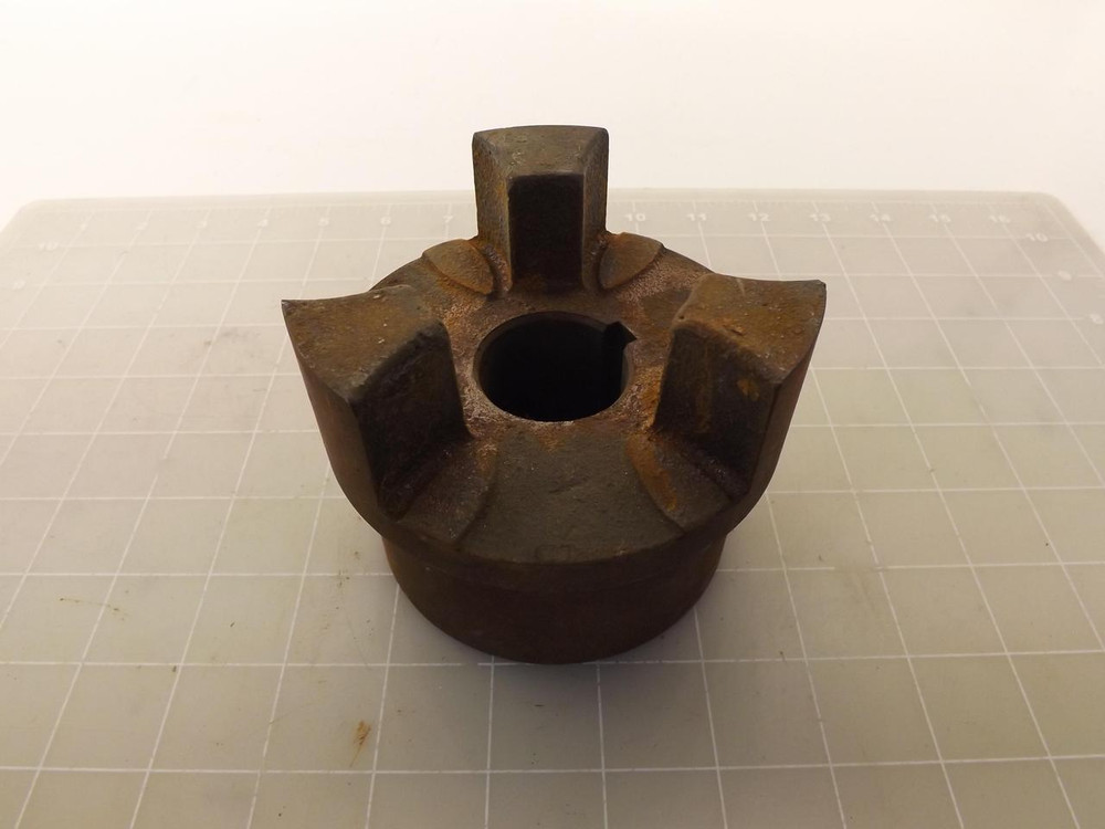 LOT OF 4 GERBING G-2500-1 3/8 COUPLING COUPLER T47521