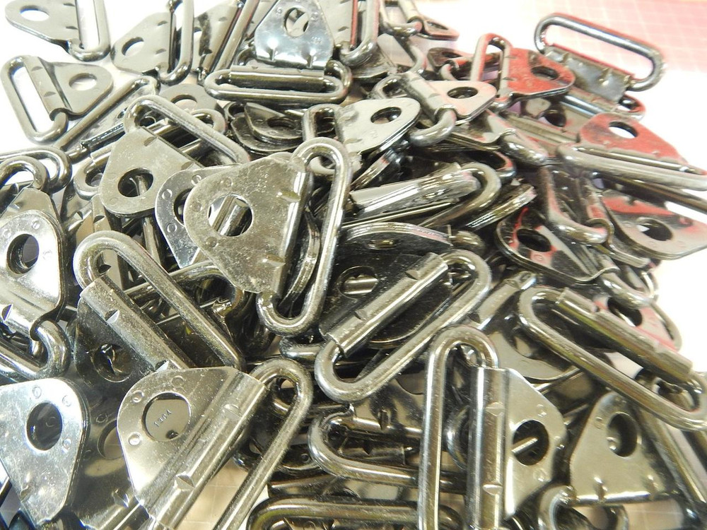 Lot of 100 4029434C1 Belt Guides T99420 For Sale