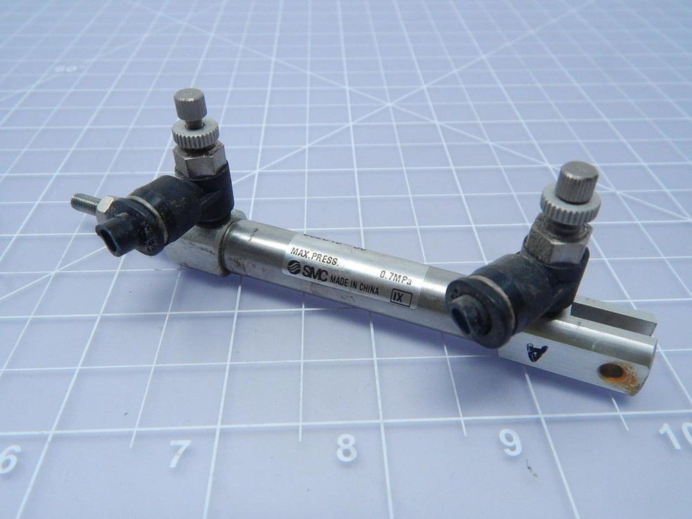 SMC CJ2D10-30 Pneumatic Cylinder T106416 For Sale