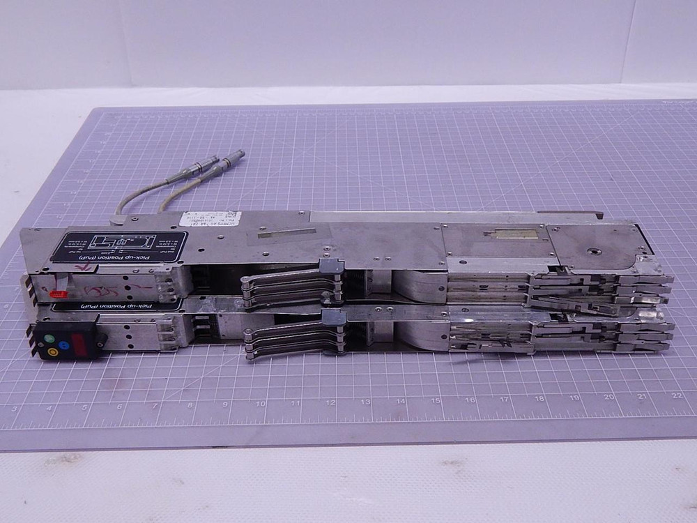 Lot of 2 Siemens 00141098S07 Siplace Shuttlerless Track Feeders T106331 For Sale