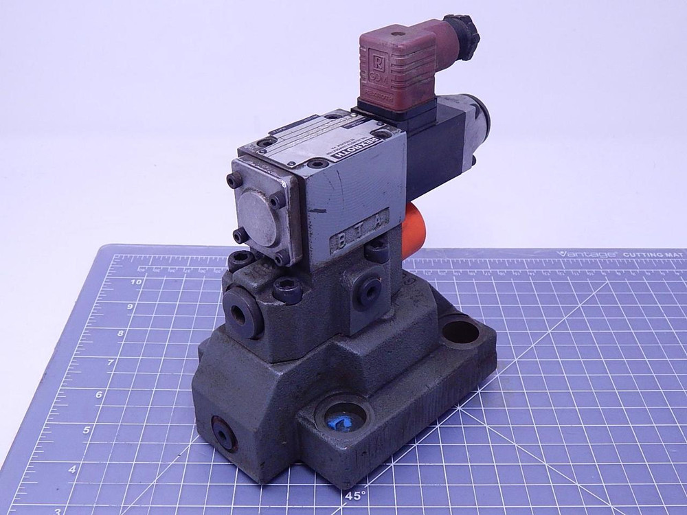 Rexroth DBW30B2-51/315-6AW Pressure Relief Valve T108488 For Sale