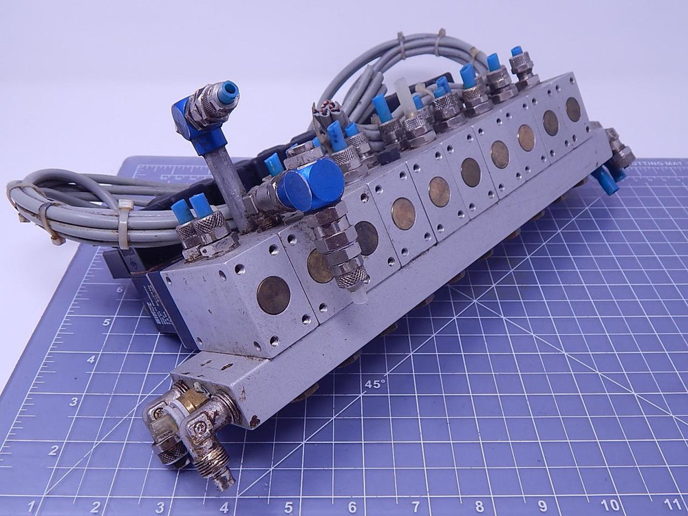 Lot of 10 Airtec M05510-HN Solenoid Valves w/ Manifold T108932 For Sale