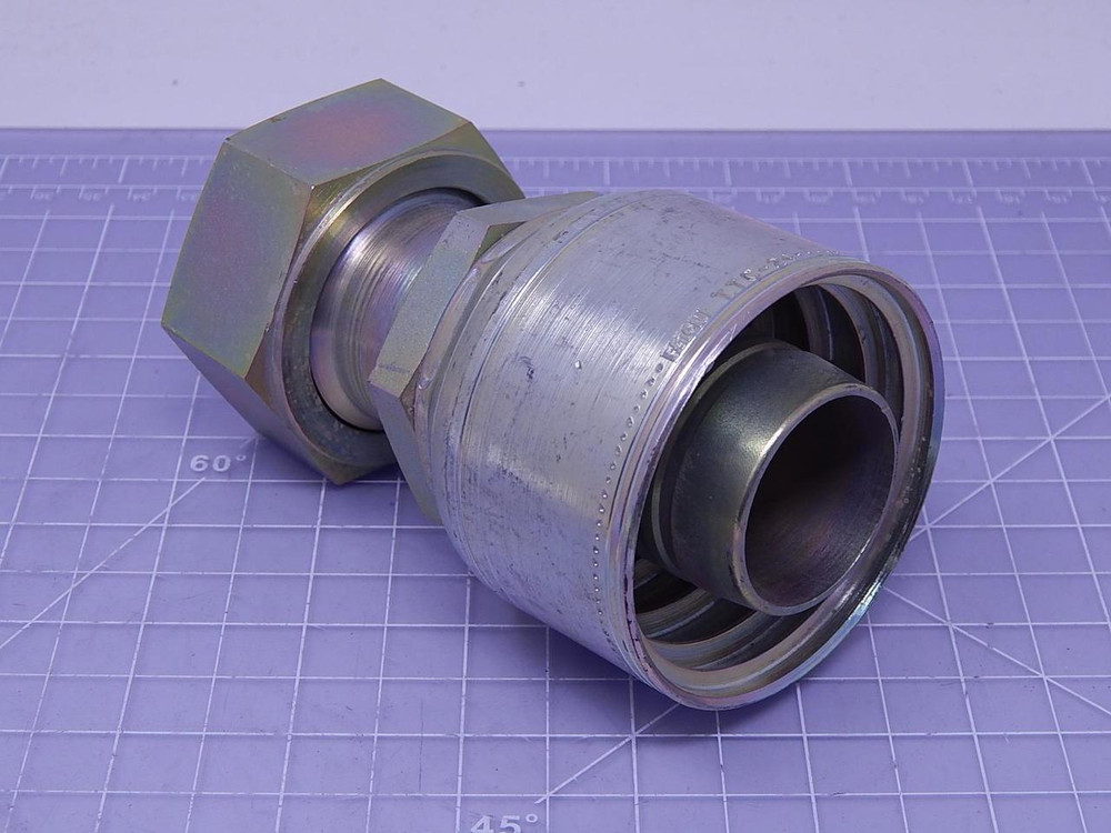 Eaton TTC-24 Hydraulic Hose Fitting T113676 For Sale