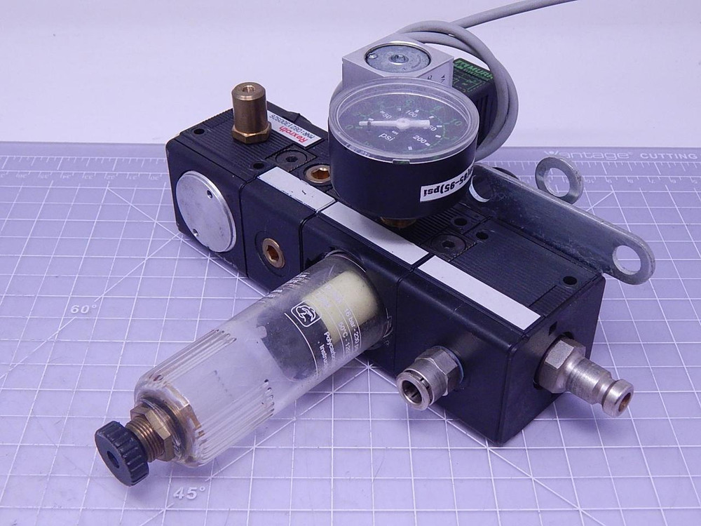 Rexroth 0821300300 Pressure Regulator Assembly T116337 For Sale