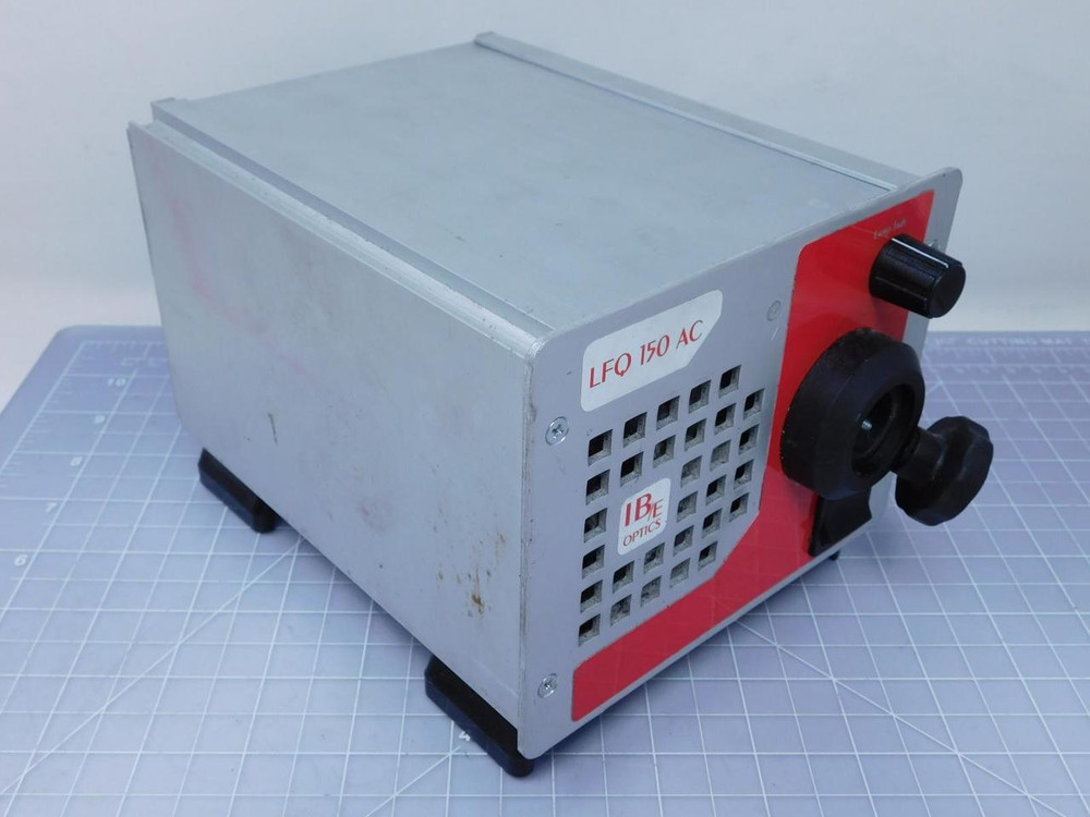 IB/E Optics LFQ 150 AC Light Source T117995 For Sale