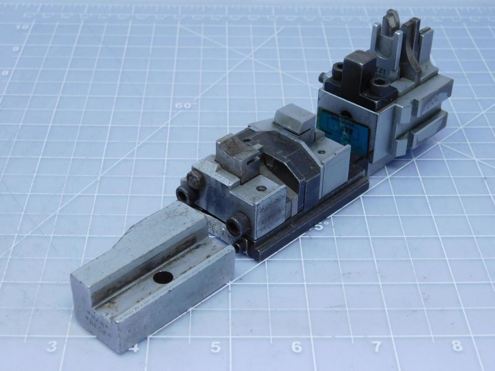 Komax Sumitomo 12020758 A Die Applicator Set Module Series 0025 T120742 For Sale