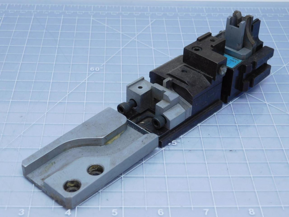 Komax Sumitomo 1724 Die Applicator Set Module Series 0016 T120764 For Sale