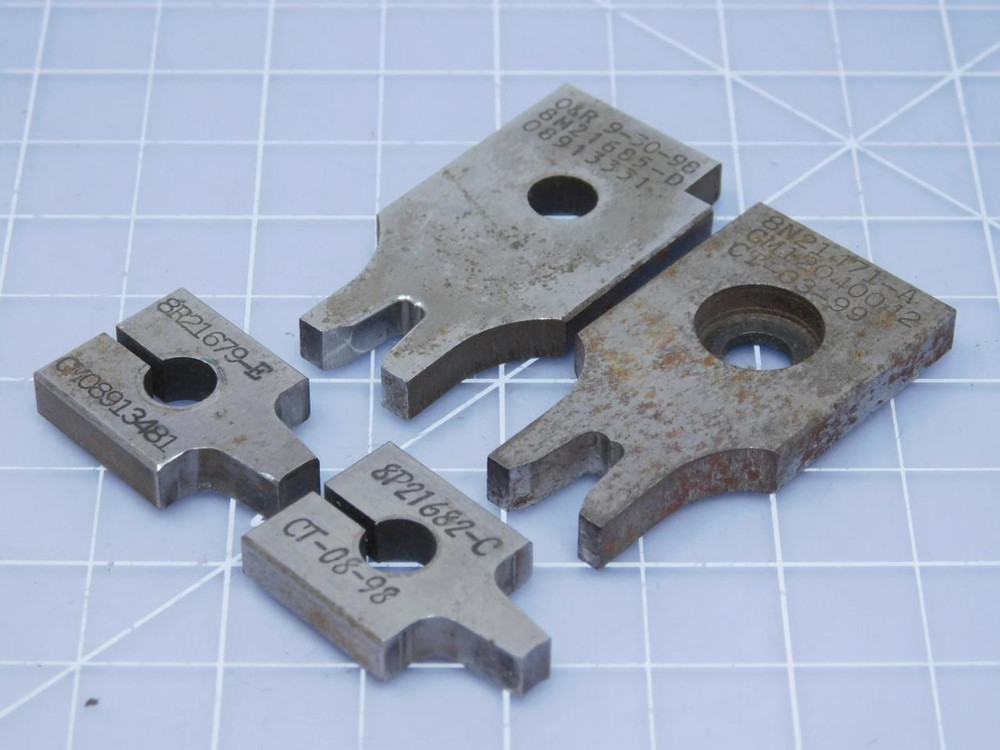 Komax Sumitomo 02977618 B Die Applicator Set T120106 For Sale