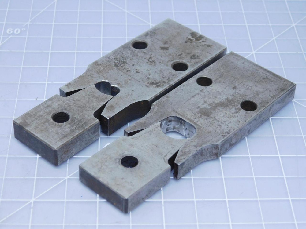 Komax Sumitomo 15326191 D Die Applicator Set T120107 For Sale