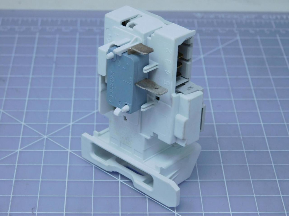 Frigidaire 137353300 Washer Lid Lock T119021 For Sale