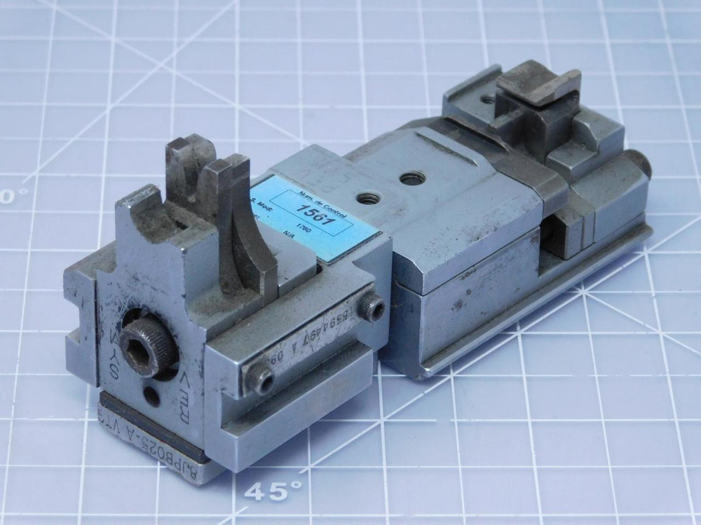 Komax Sumitomo 15394497 A Die Applicator Set Module 1760 T123752 For Sale