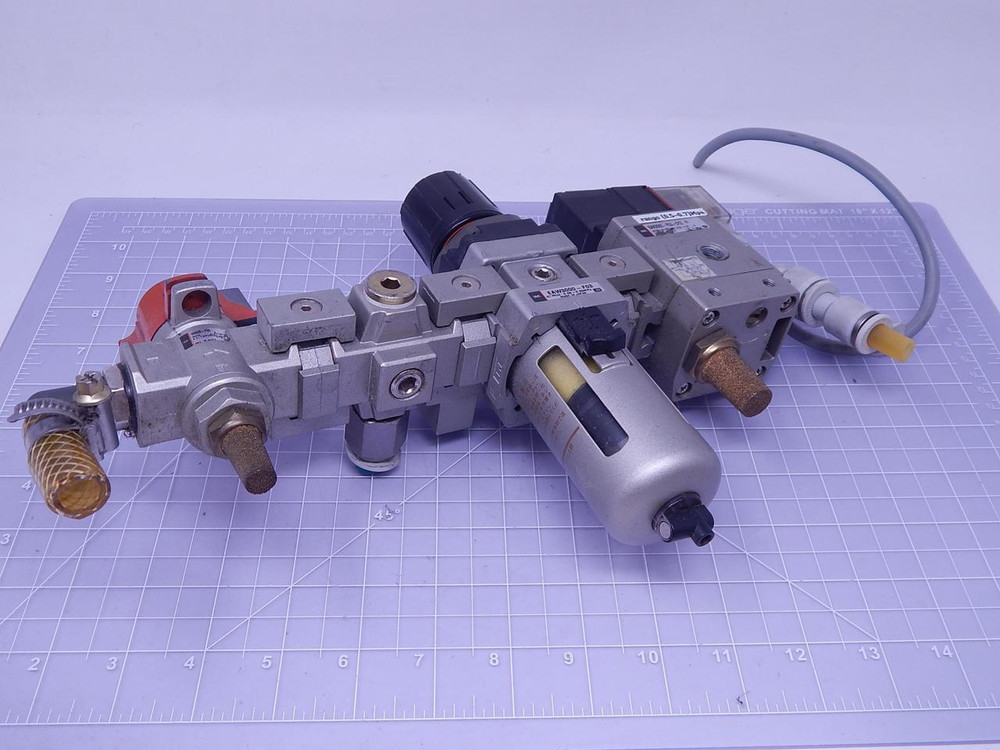 SMC EAV3000-F03-5YZ-Q Pneumatic Regulator Set Lock EAW3000-F03 T123738 For Sale