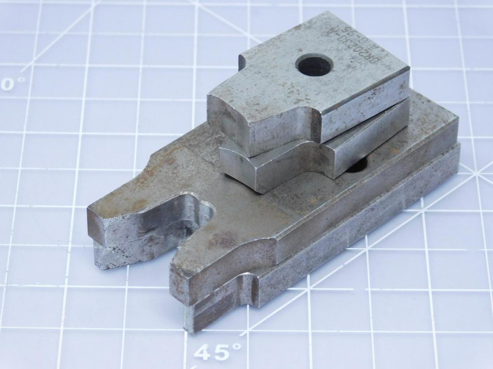 Komax Sumitomo 02973866 Die Applicator Set for Terminal 12146474 B and 15303700 for 12162232 A T123920 For Sale