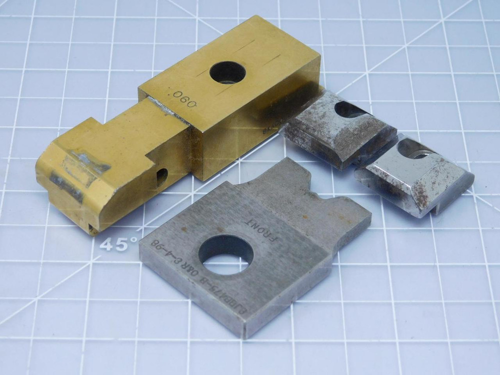 Komax Sumitomo 12110246 Die Applicator Set for Terminal 12160991 A T123926 For Sale