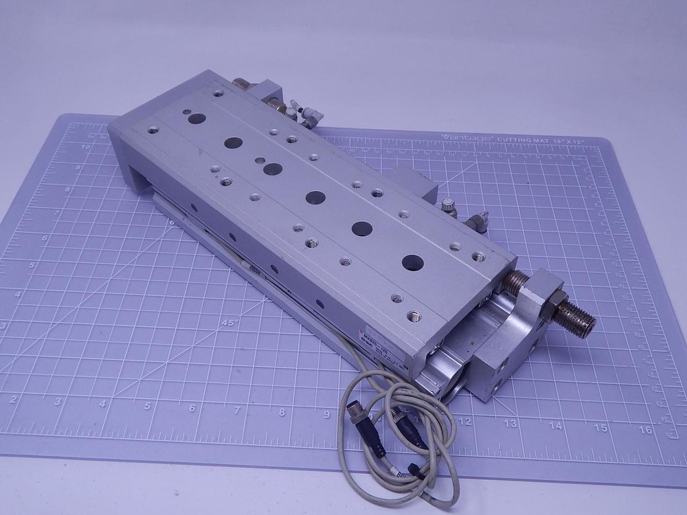 SMC MXS25-125 Air Slide Table T127541 For Sale