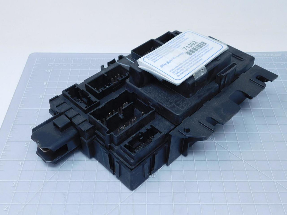 Fomoco 9L8T 15604 CA Multifunction Module T128670 For Sale