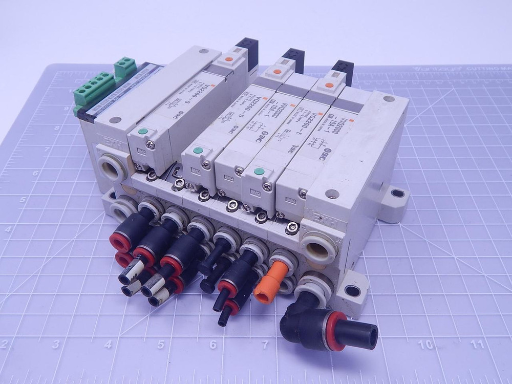 Lot of 6 SMC EX120-SDN1 Solenoid Valves w/ DeviceNet Serial Interface Unit T129626 For Sale