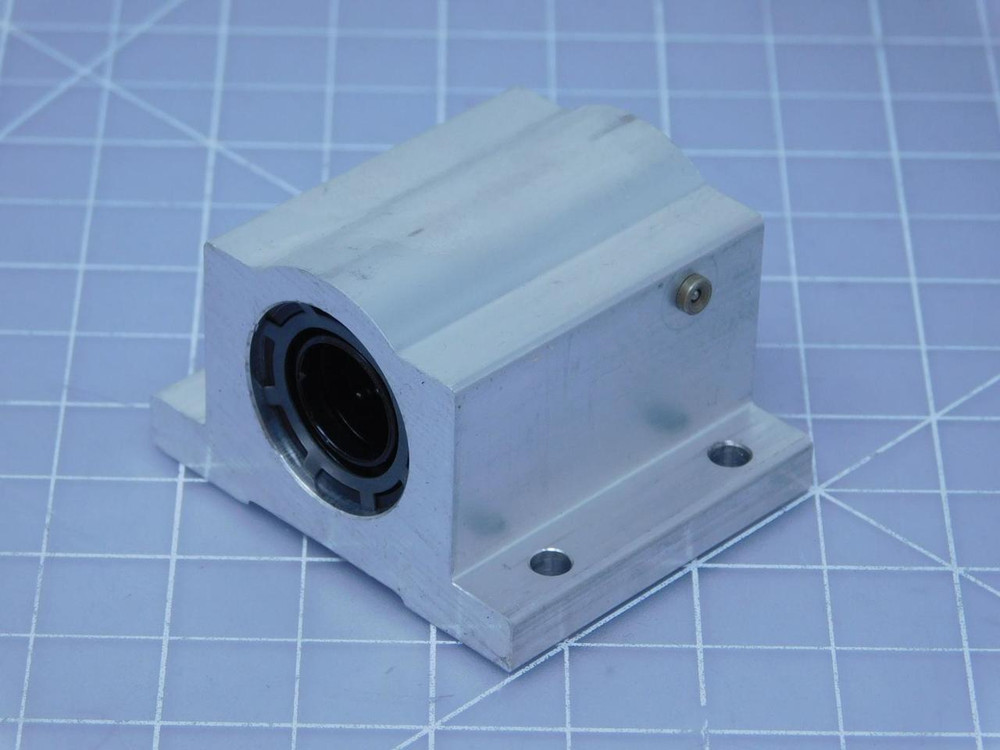 Thomson SPB 8    0.5 In Closed Self-aligning Super Pillow Block For Sale