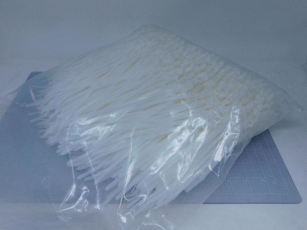 Lot of 1000 Panduit PLP2S-M    7.9 In / 200 mm Cable Ties For Sale