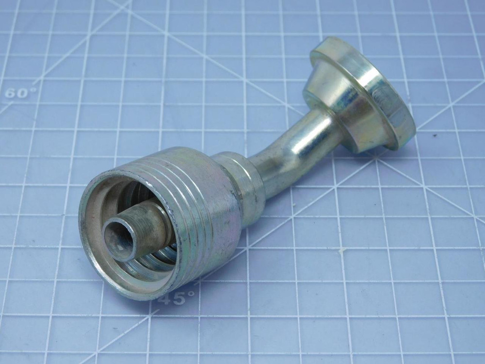 Aeroquip TTC12-8    Hydraulic Hose Fitting 1 1/2 In x 31/32 In For Sale