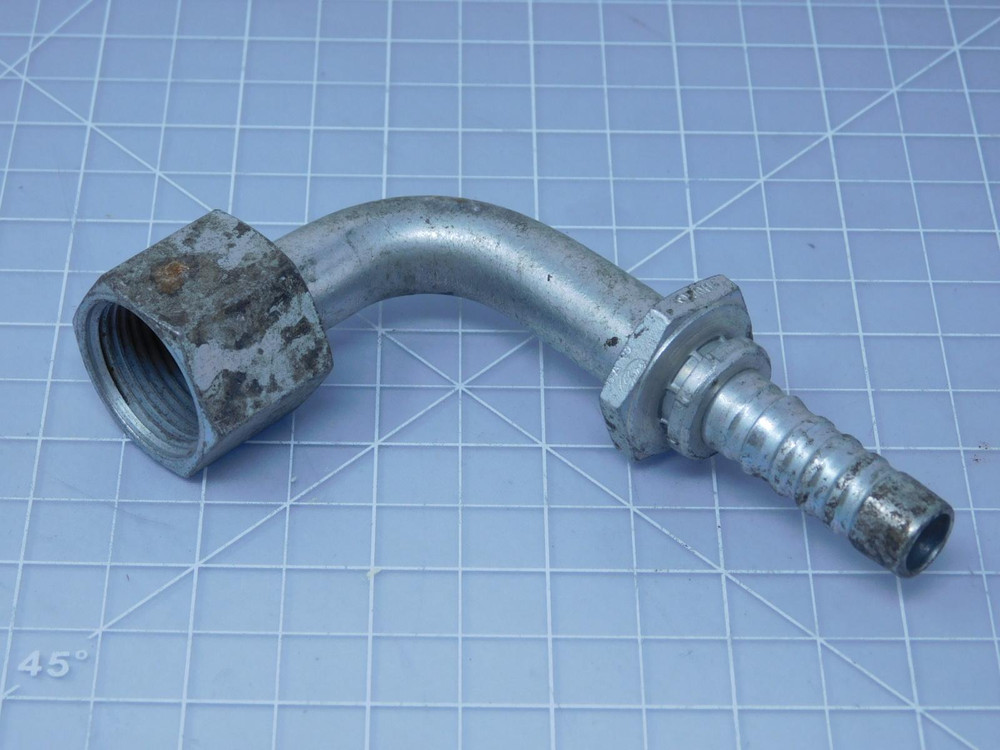 Gates 8GS 90M    Female Swivel Hydraulic Hose Fitting 15/16 In x 17/32 In For Sale