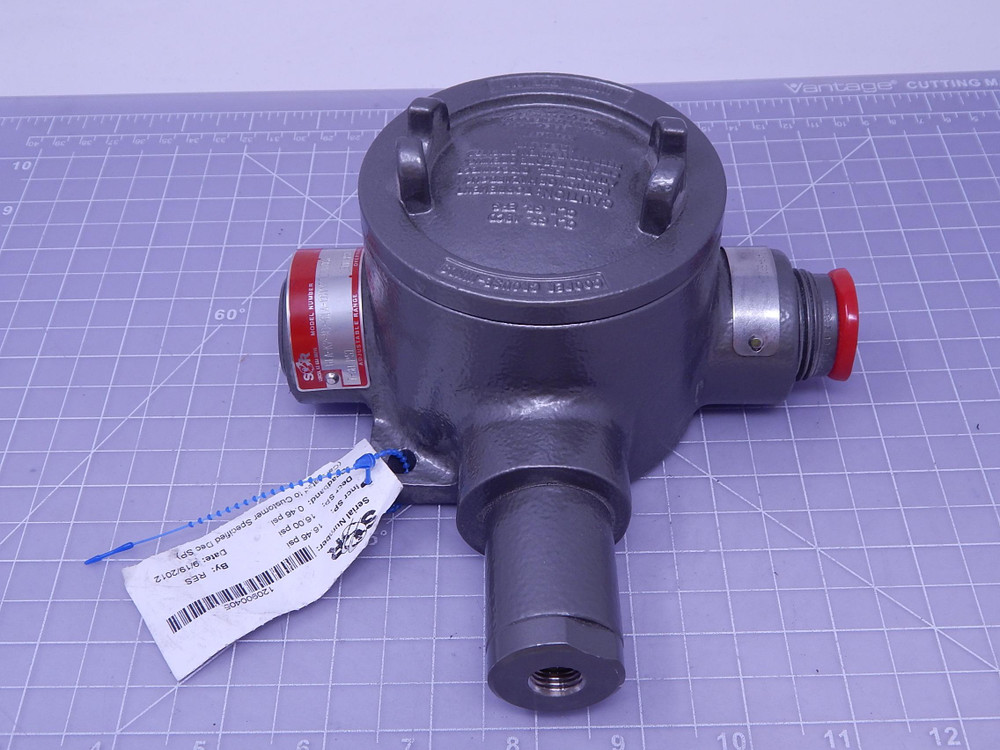 Crouse HInds 0105235 EAB   Aluminum Conduit Fitting For Sale