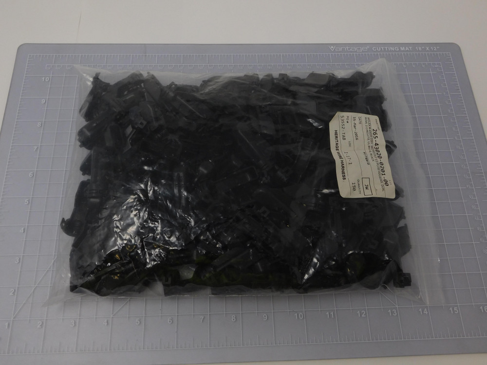 Lot of 150 Molex 43020-0201    Micro-Fit 3.0 Plug Housings Dual Row 2 Circuits For Sale