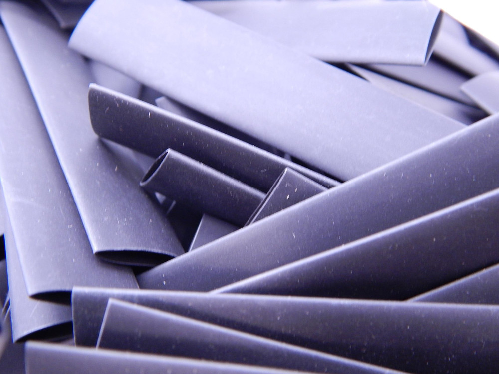 Lot of 200  5-10130-107-0-60    Black Heat Shrink Tubing For Sale