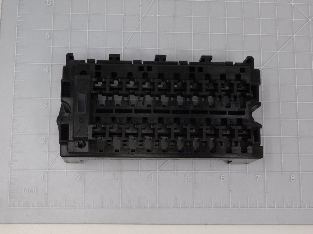 Mitsubishi PF210-20000    Fuse Box For Sale